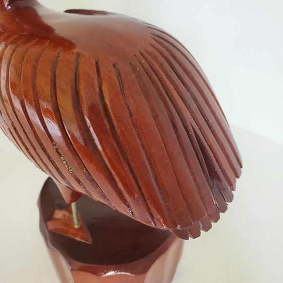 HAND CARVED Wood Heron Bird On A Tree Stump Detailed Sculpture Lakehouse Decor - Picture 4 of 11